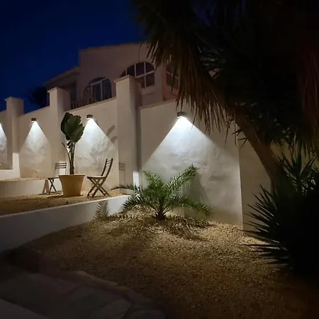 Villa With Private Pool *